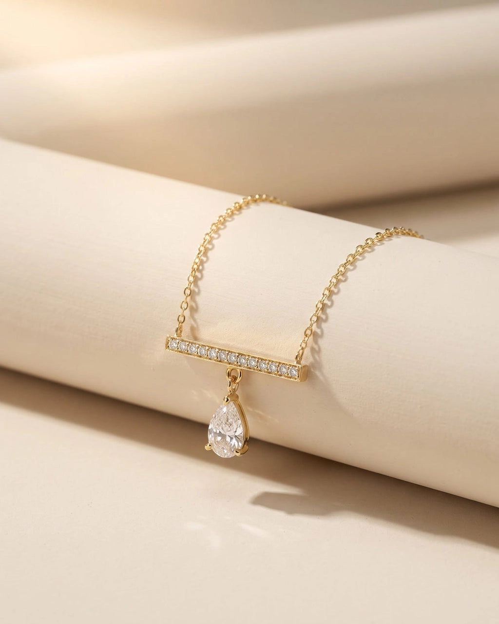 Luna Link Necklace